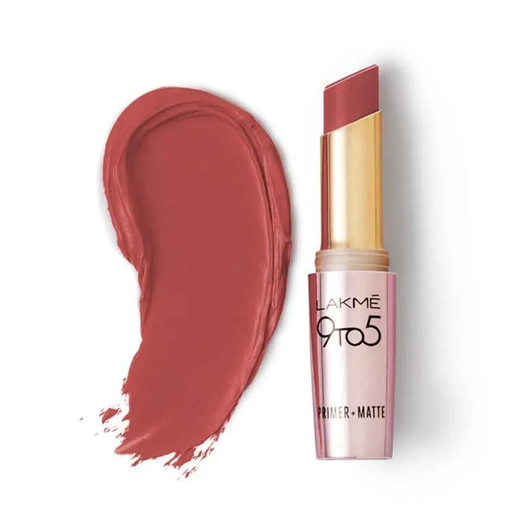 Lakmē 9to5 Powerplay Priming Matte Lipstick