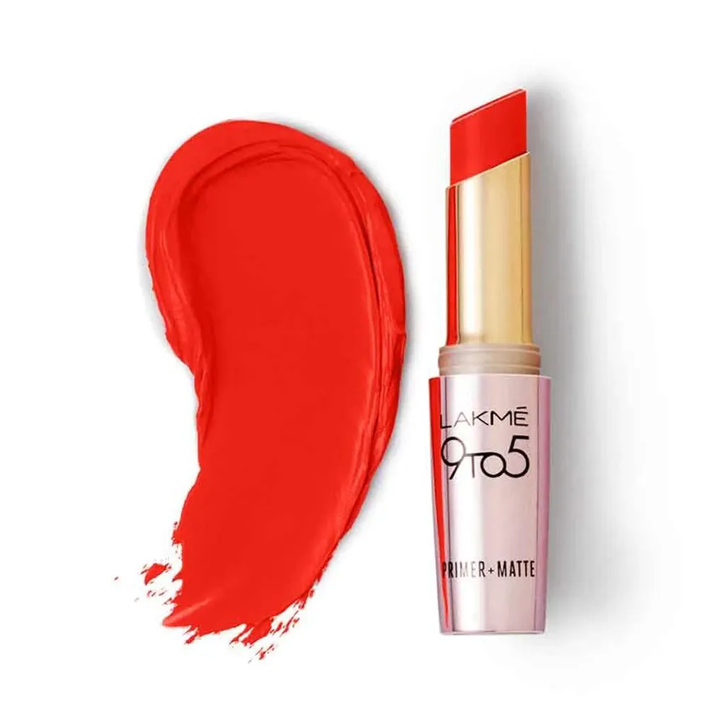 Lakmē 9to5 Powerplay Priming Matte Lipstick