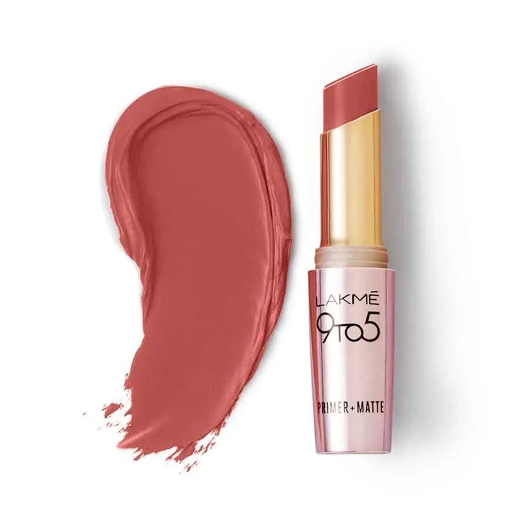 Lakmē 9to5 Powerplay Priming Matte Lipstick